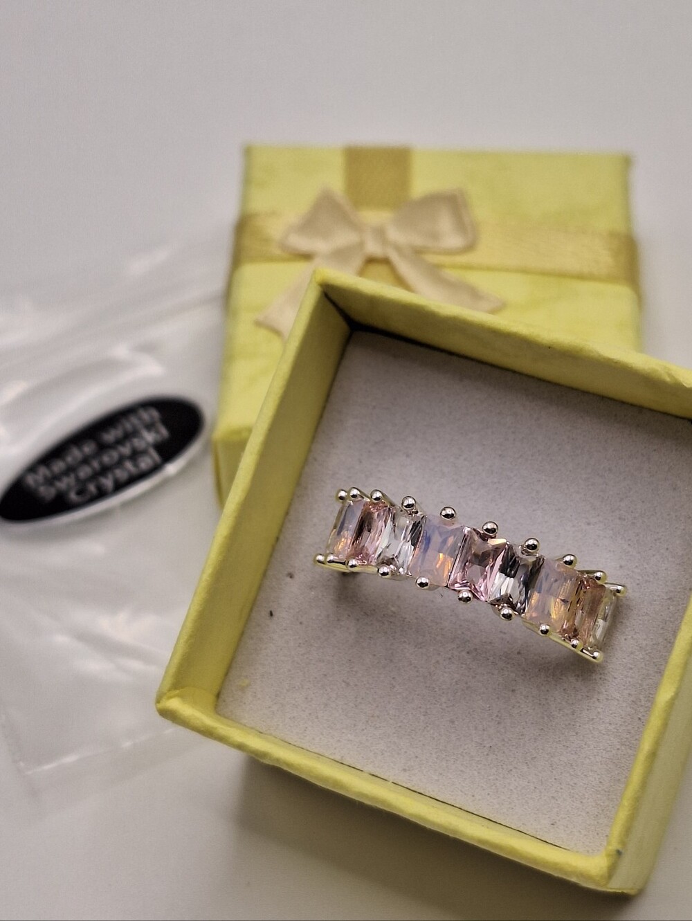 Swarovski Crystal Ring Size 9 Pink Baguette Crystal Band Silver Tone Ring - Picture 15 of 16